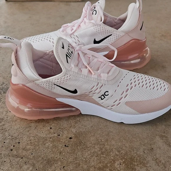 Nike women’s air max 270 soft pink size 8  [AH6789-604] Price Final - Picture 10 of 13